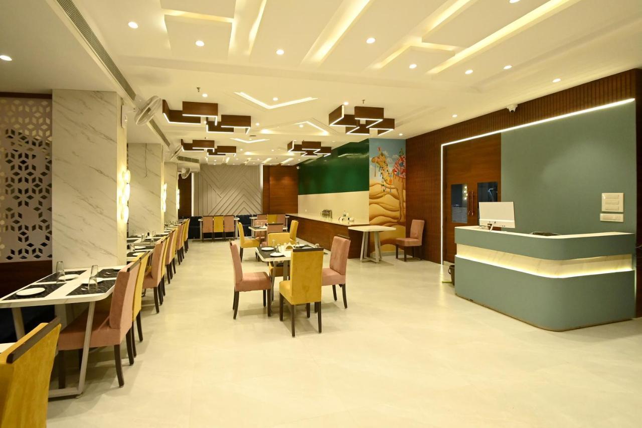 Hotel Blue Sapphire Kota  Kültér fotó